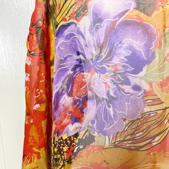 Jamie Nicole Collection Red and Purple Floral Blouse Overlay - Picture 5 of 10